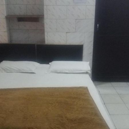 Hotel Jeet Agra  Esterno foto